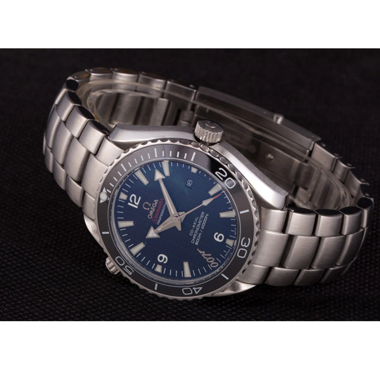 1015 Swiss Omega James Bond Skyfall Black Dial and Black Bezel som74 621407